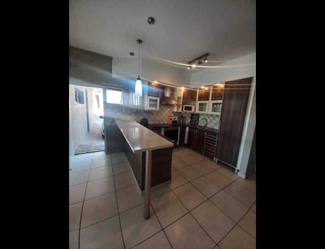 3 BEDROOM APARTMENT FOR SALE IN MARGATE